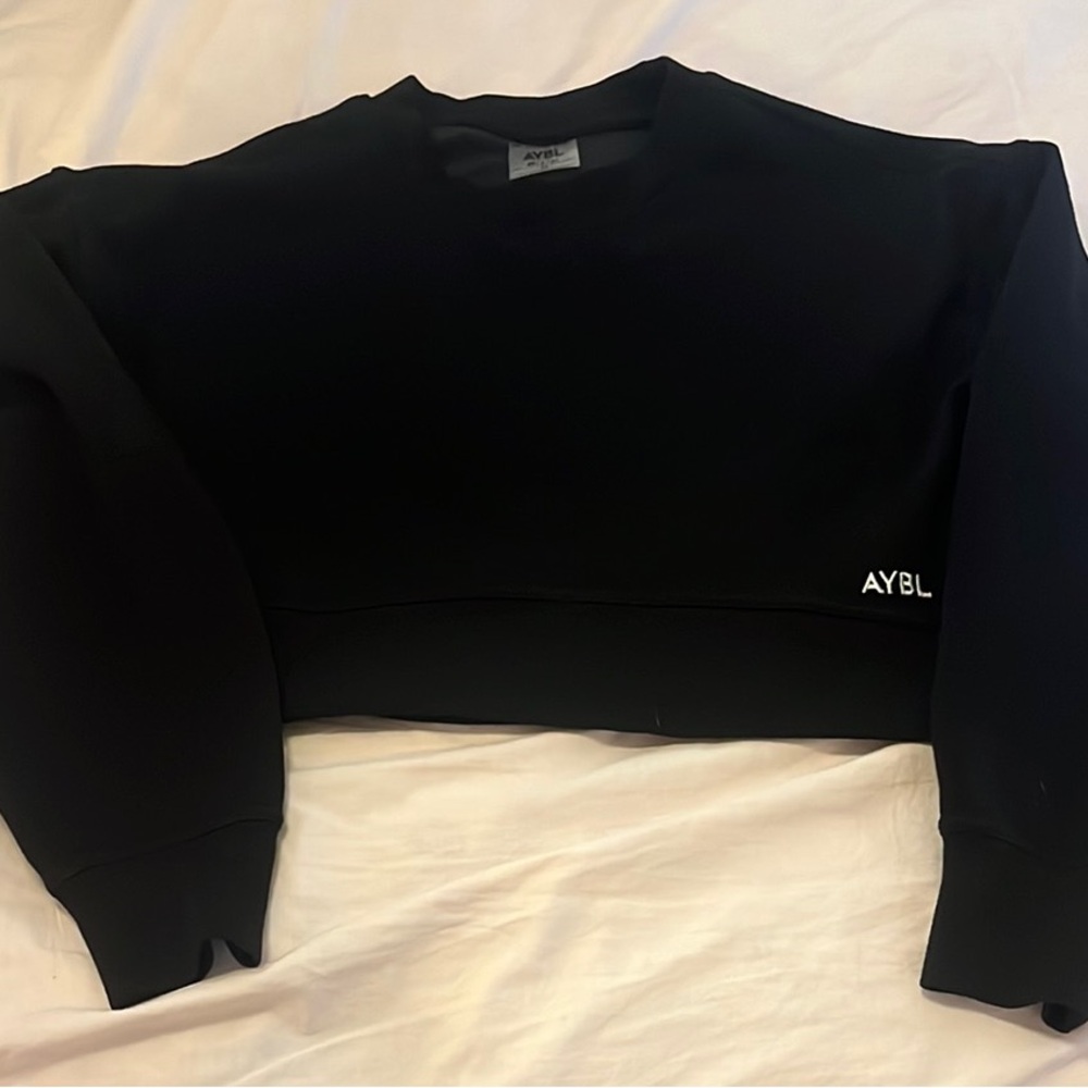 AYBL Black Boxy Cropped Sweatshirt